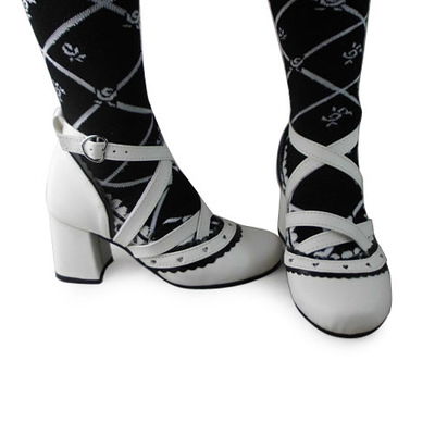 Black x white & 6.3cm heel